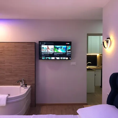 Deluxe In Center 아파트