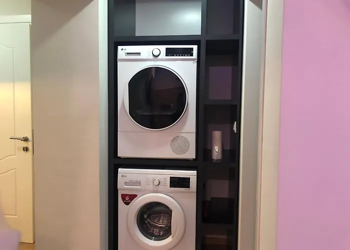 Deluxe In Center Apartament *