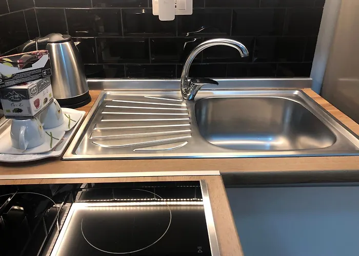 Deluxe In Center Apartament Tirana