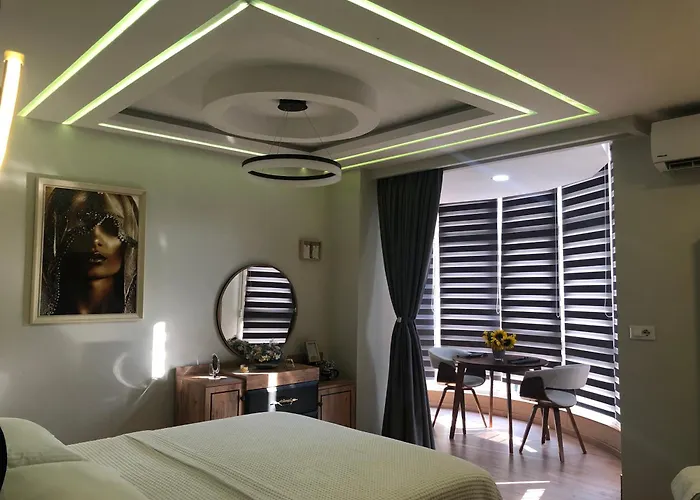 Apartament Deluxe In Center Tirana